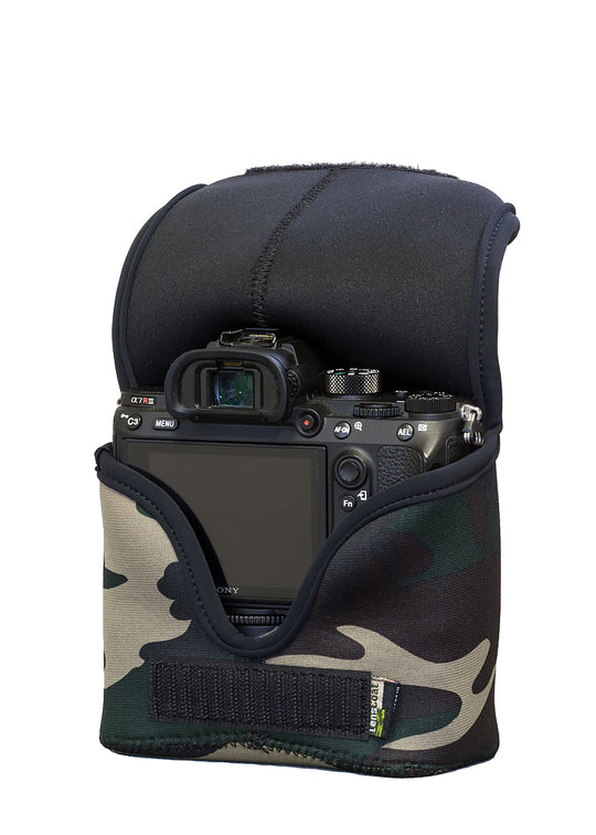 BodyBag M with Grip Forest Green Camo
